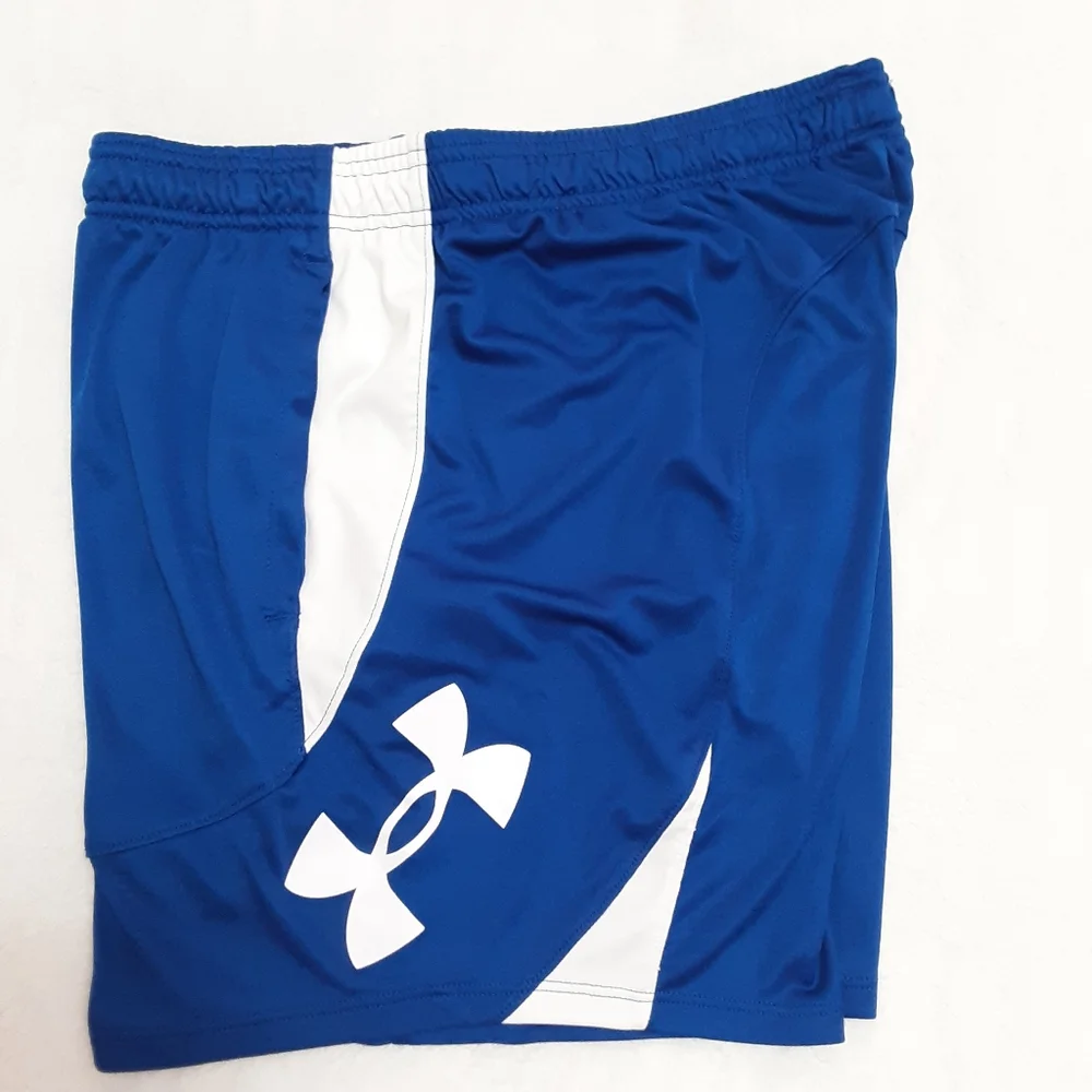 Under Armour Heatgear Athletic Shorts Boys Medium